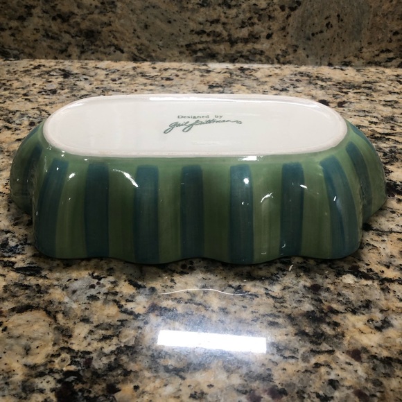 Gail Pittman set of 2 Province Ruffled Bowls - Picture 3 of 9